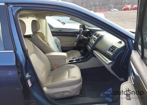 2016 Subaru Legacy 2.5I Limited z USA, uszkodzony, nr VIN 4S3BNAL61G3037101